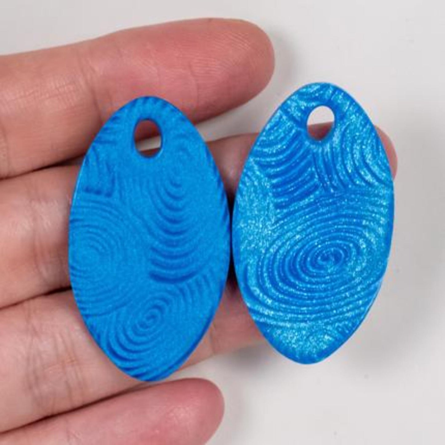 Cernit Pearl Bleu – Pâte polymère nacrée 56 g