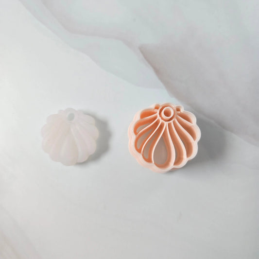 Emporte-pièce coquillage avec trou découpé – 20 à 40 mm Joli'Clay