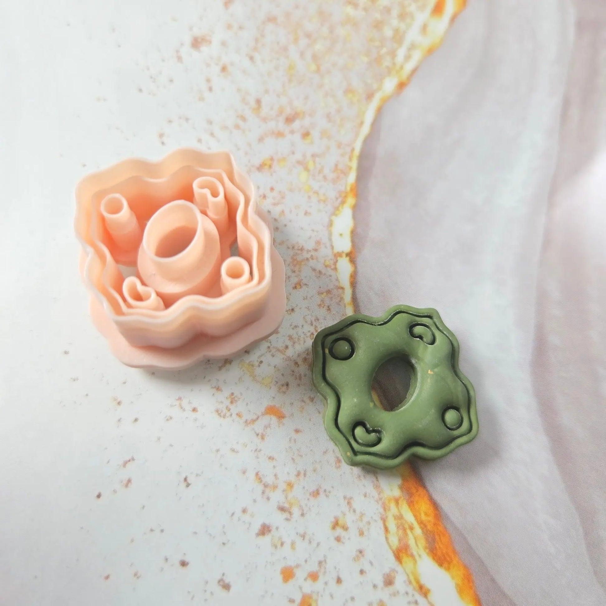 Emporte-pièce cadre baroque – 15 à 40 mm Joli'Clay