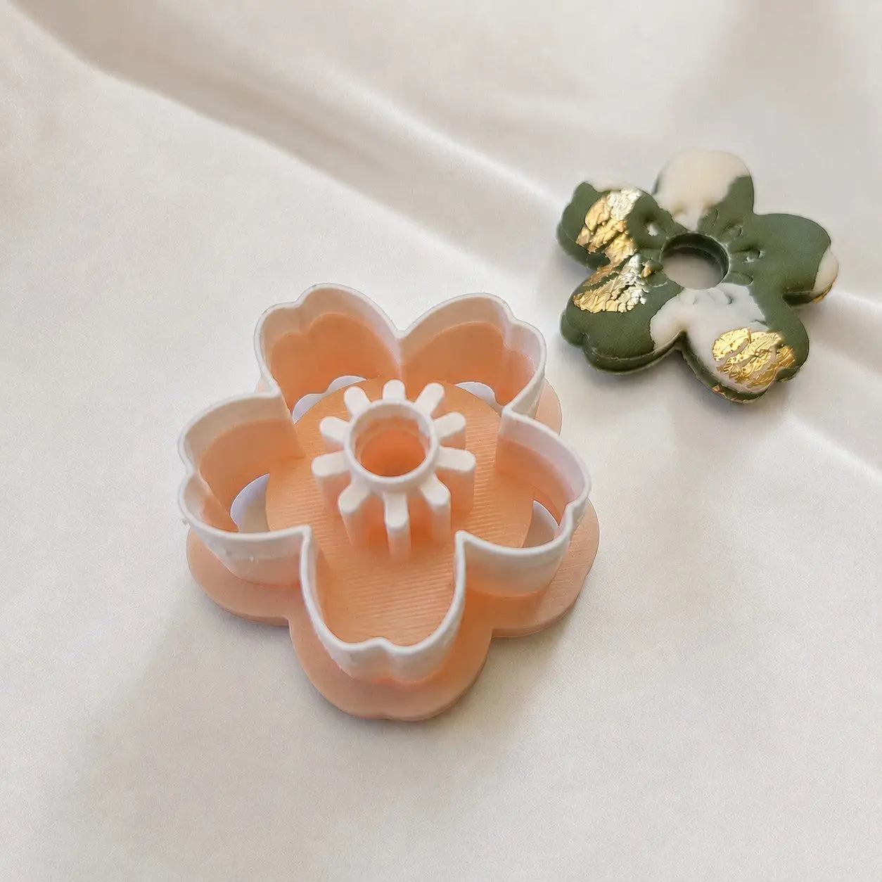 Emporte-pièce fleur sakura – 20 à 35 mm Joli'Clay